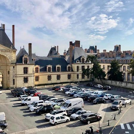 Suites Rive Gauche - TERRASSE VUE CHÂTEAU FONTAINEBLEAU - Chez Lydia Exterior foto